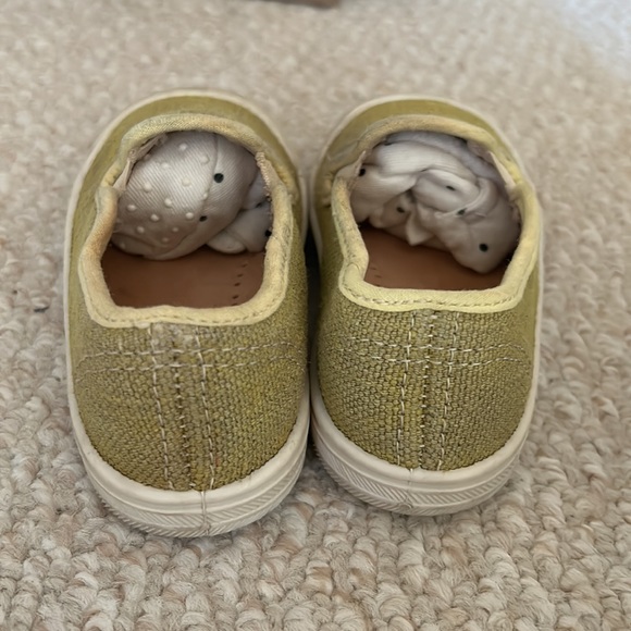 CARAMEL Baby Shoes Slip On Sneakers - Picture 3 of 3